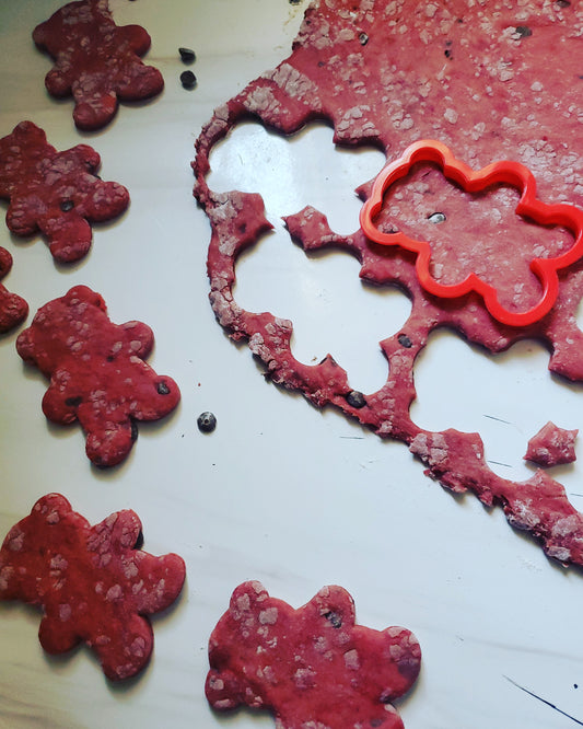 Beet root and carob chip
